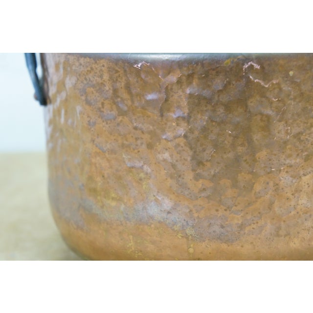 Antique Dovetailed Hammered Copper Stock Pot Cauldron Cooking Kettle Bucket 8.5" For Sale - Image 13 of 13
