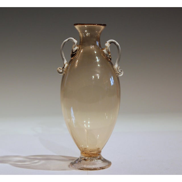 Great hand blown Vittorio Zecchin for Cappellin and Venini vase in subtle shade of champagne, circa 1920s. Super tactile....