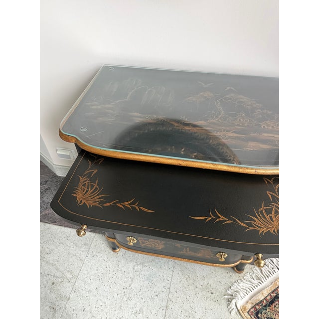 Chinoiserie Chinese Style Black and Gold Chest With Matching Mirror For Sale - Image 3 of 5