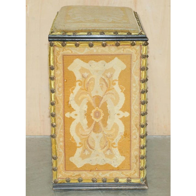 French Embroidered Upholstery Floral Linen Trunk, 1880s For Sale - Image 13 of 18