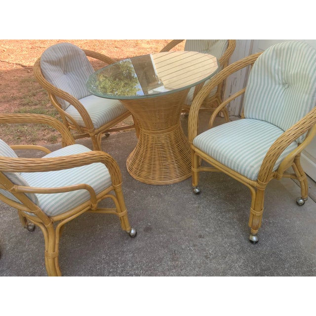 Avocado Vintage Set of 5 Pieces Bamboos and Rattan Dining Room Table and Chairs For Sale - Image 8 of 8