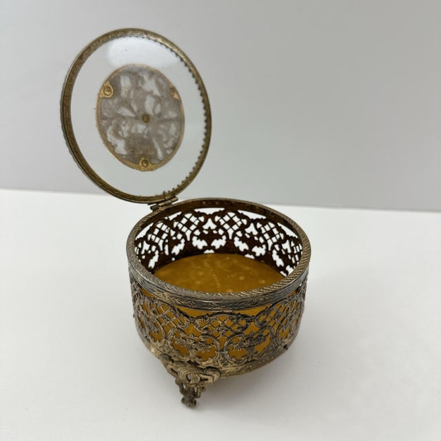 1960s Vintage Ornate Gold Filigree Jewelry Box | Hollywood Regency Trinket Box | Vanity Keepsake Box | Floral Gold Tone Metal Decor For Sale - Image 5 of 5