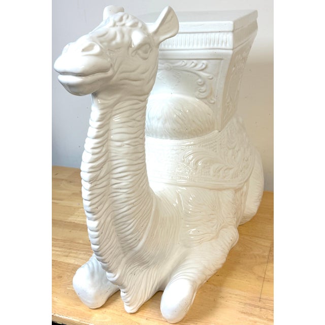 White Italian Hollywood Regency Blanc de Chine Camel Garden Seat or Side Table, 1970s For Sale - Image 8 of 14