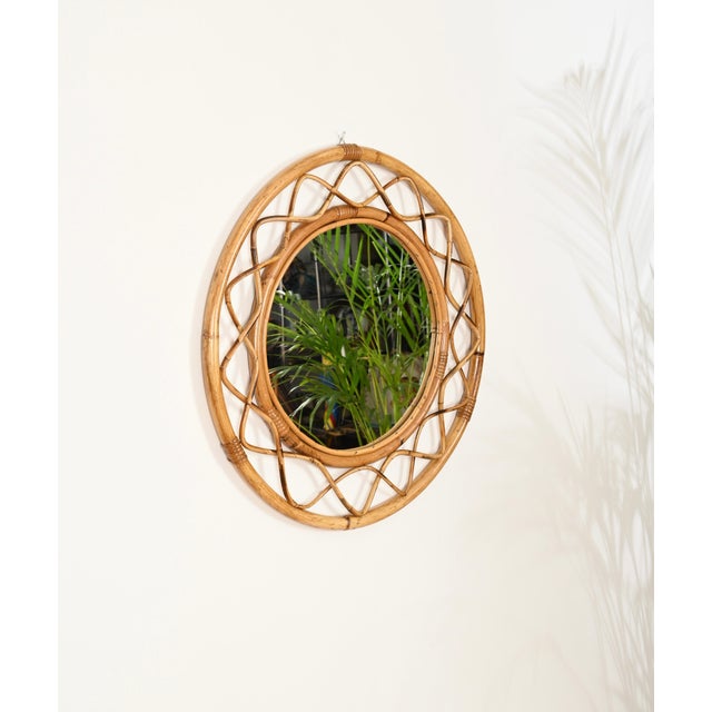 Mid-Century Italian Round Mirror in Curved Bamboo, Rattan and Wicker Frame, 1960s For Sale - Image 4 of 10