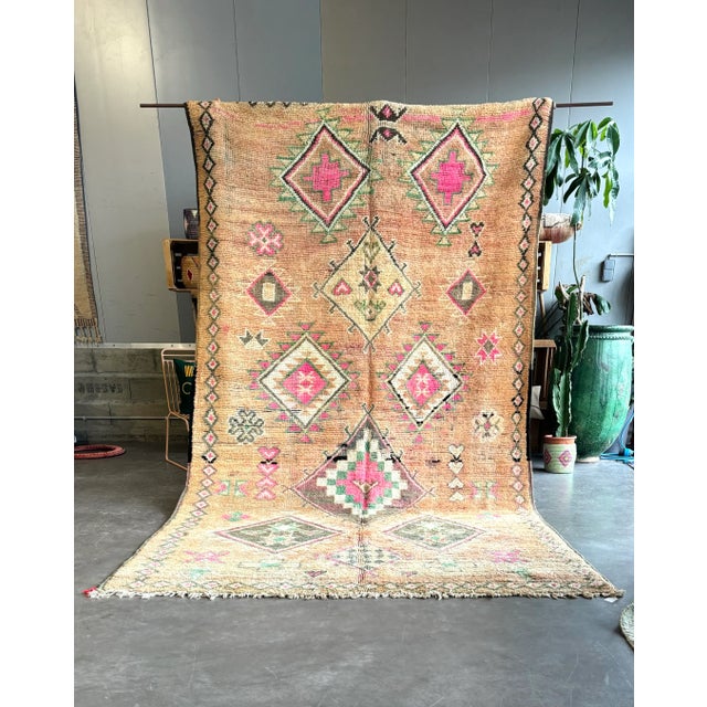 Introduce contemporary flair into your living space with our Modern Boujad Moroccan Berber Rug. Handwoven with care using...