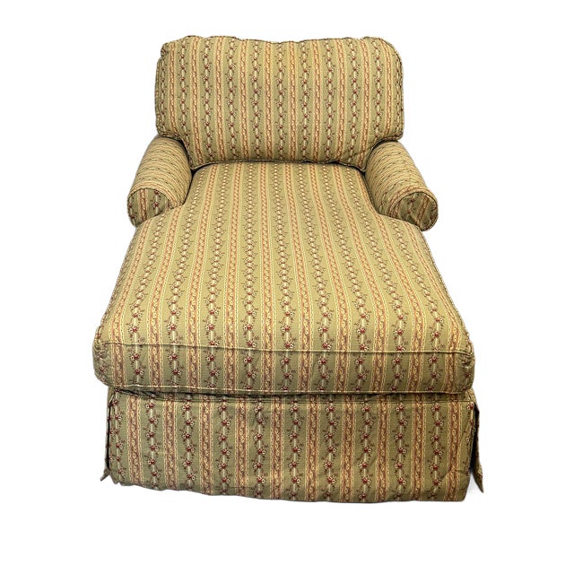 2000 - 2009 Lee Industries Traditional Chaise Lounge With Floral Stripe Upholstery and Pillows For Sale - Image 5 of 9
