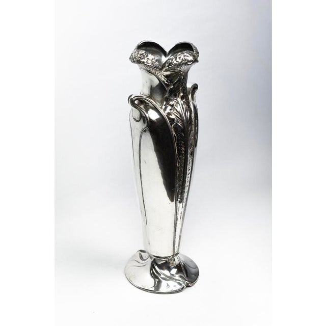 The Gallia collection was born at the turn of the century, presented at the 1900 Paris Universal Exhibition. For...