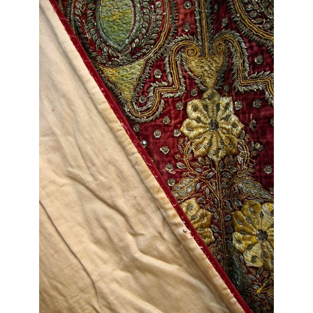 19th Century Silver and Gold Indian Embroidery Tapestry With Two Elephants For Sale - Image 13 of 13