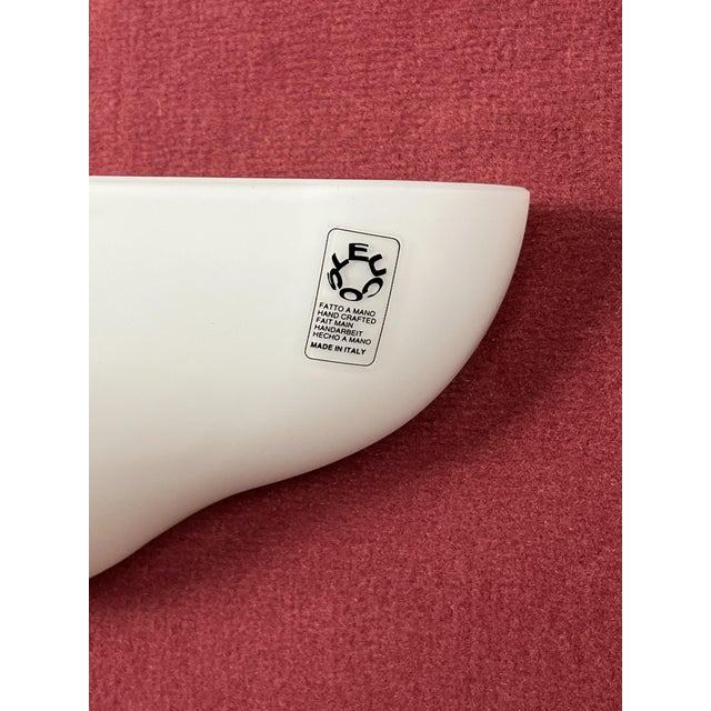 1980s Large Leucos Wall Lamps in Opaline Blown Murano Glass, 1980s, Set of 3 For Sale - Image 5 of 18