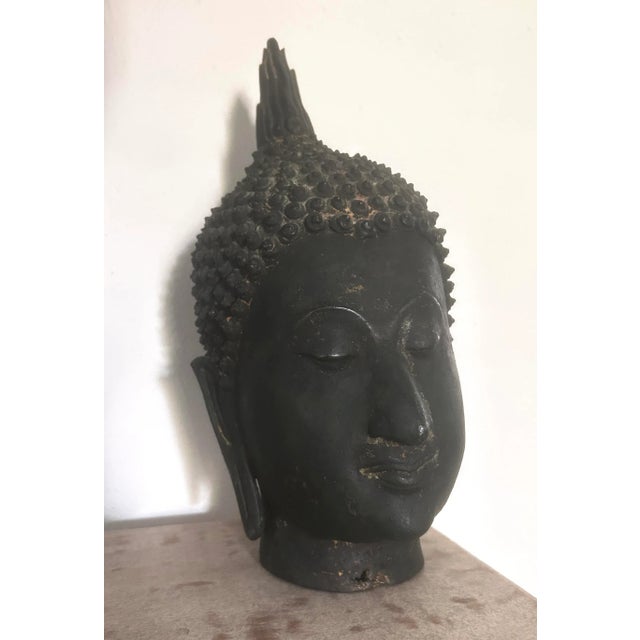 Antique Thai Bronze Head of the Walking Buddha, Sukhothai Tradition For Sale - Image 11 of 12