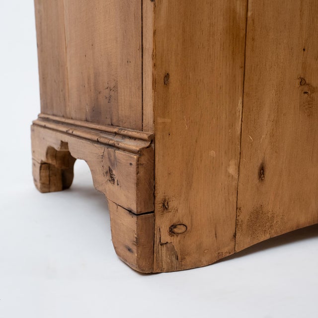 20th Century Welsh-Style Lambing Chair (Shepherd’s Chair) in Pine With Lift Seat For Sale - Image 14 of 14