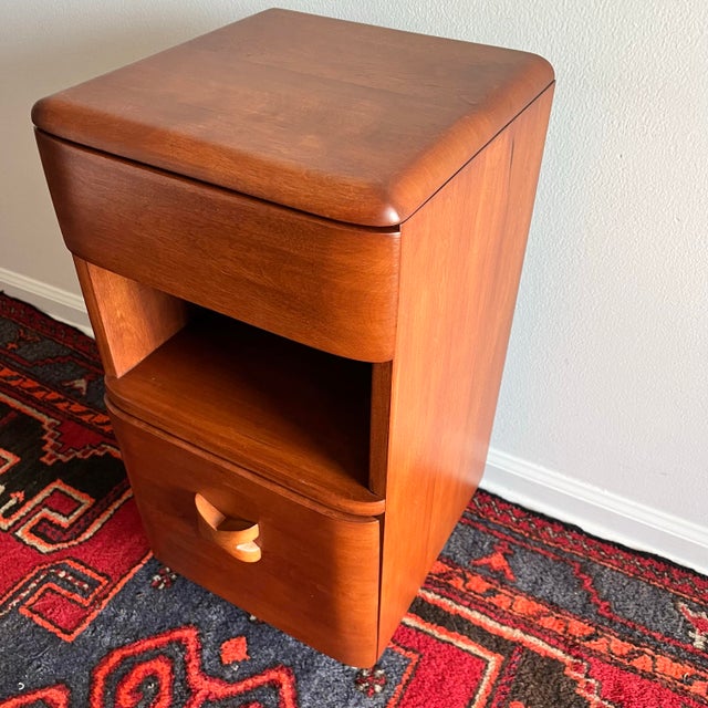Wood 1940s Heywood Wakefield Nightstand Rio Collection For Sale - Image 7 of 8