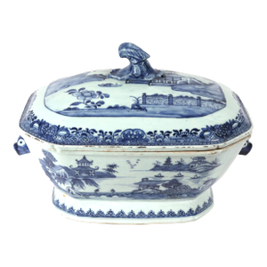River Pavilion: Chinese Export Porcelain Blue & White Tureen