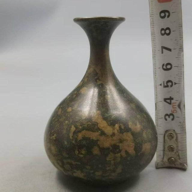Metal Vintage Distressed Bronze Pear-Shaped Vase / Patinated Metal Bud Vase For Sale - Image 7 of 9