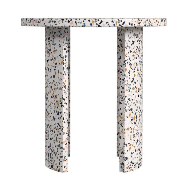 2020s Siesta Outdoor 19.25 in. W Round Terrazzo Marble Side Table, White Terrazzo For Sale - Image 5 of 7
