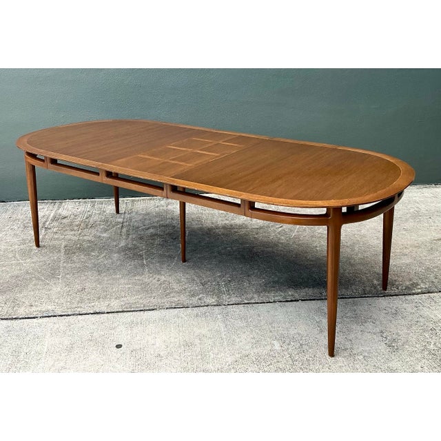 Mid 20th Century Vintage MCM Extendable Dining Table For Sale - Image 5 of 12