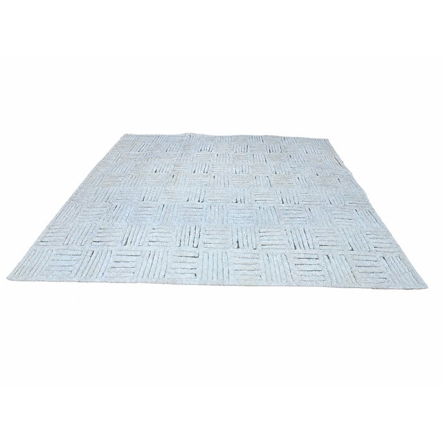 Contemporary Rh Basanti Rug – 9' × 12' Marled Ivory/Charcoal | Hand-Knotted Wool Blend | Contemporary Himalayan-Inspired Design For Sale - Image 3 of 18