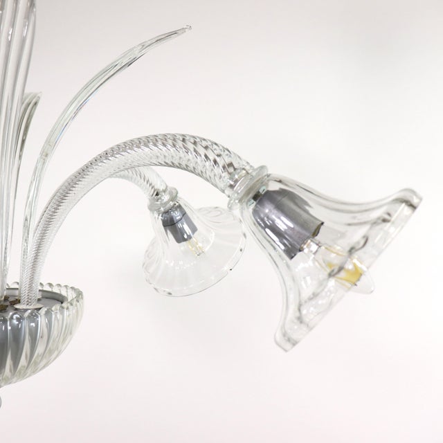 Mid-Century Five-Arm Ribbed and Scalloped Cristallo Murano Chandelier For Sale - Image 9 of 12