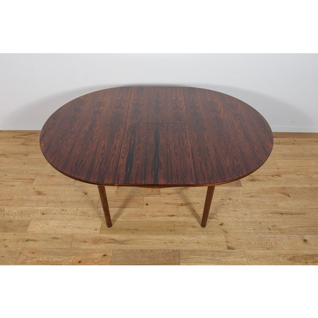 Mid-Century Round Rosewood Extendable Dining Table from McIntosh, United Kingdom, 1960s For Sale - Image 11 of 17