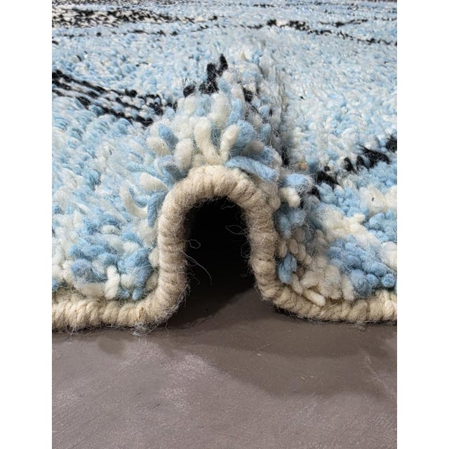 Blue Graphic Diamond Wool Rug - 9.7 X 8.5 Ft For Sale - Image 4 of 6