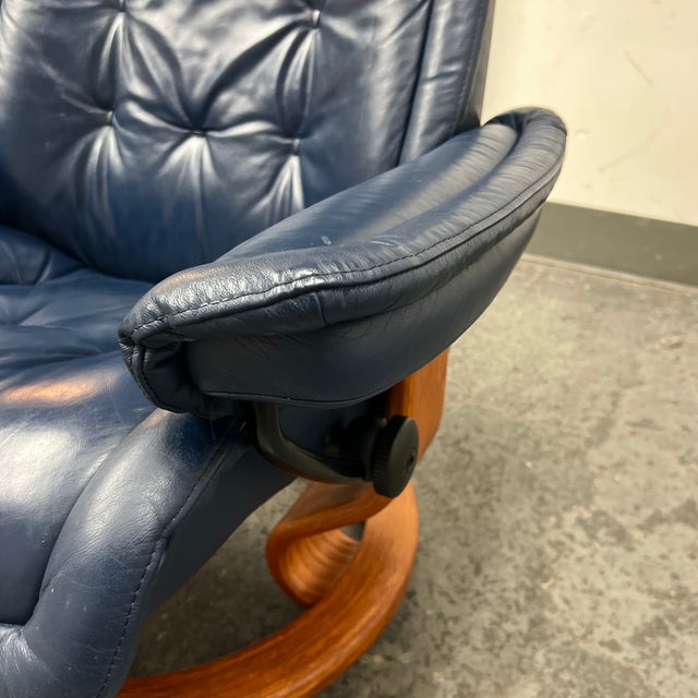 Vintage Ekornes Swivel Stressless Navy Blue Recliner Chairish