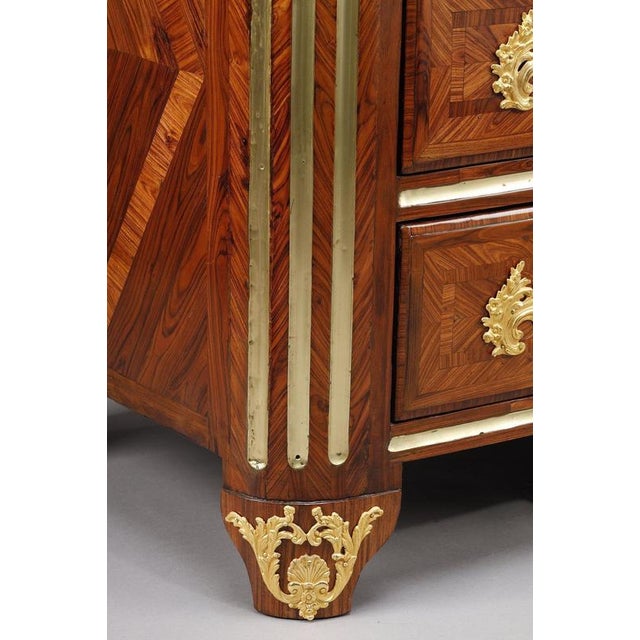 Regency Chest of Drawers attributed to Pierre Moulin, 1720 For Sale - Image 17 of 18