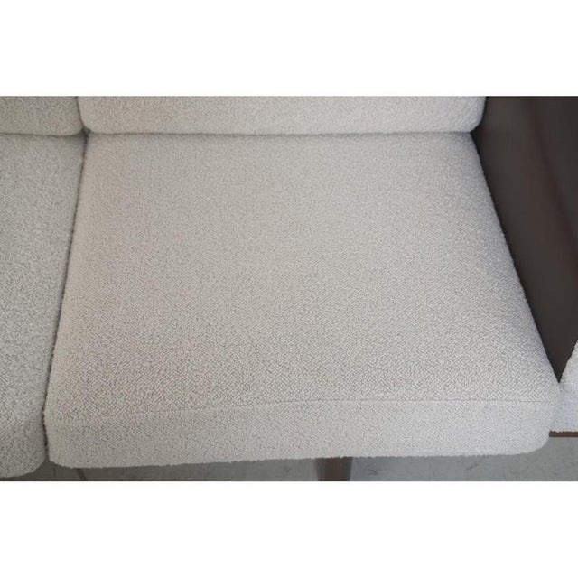 GE236 Sofa by Hans J. Wegner in Bouclé Upholstery from Dedar Milano, 1980s For Sale - Image 9 of 18