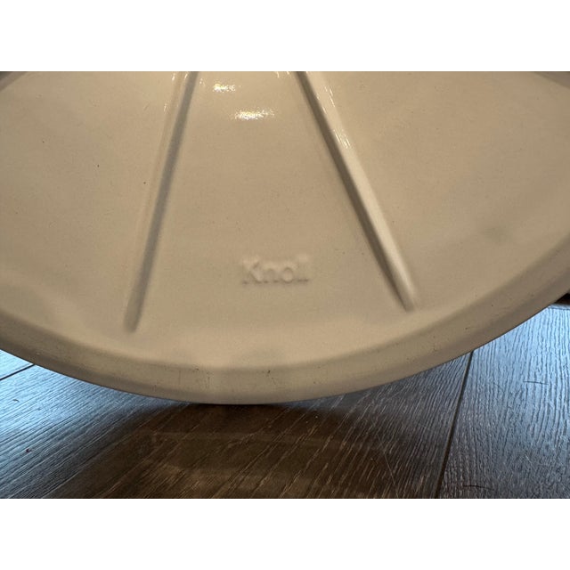 Eero Saarinen Saarinen Tulip Side Chairs in Ivory Volo Leather - Set of 4 For Sale - Image 4 of 5