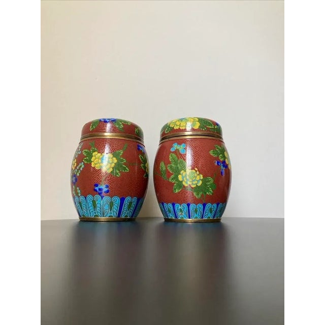 Cloisonne Burgundy Floral Enamel and Brass Ginger Jars, a Pair, Medium For Sale - Image 17 of 18