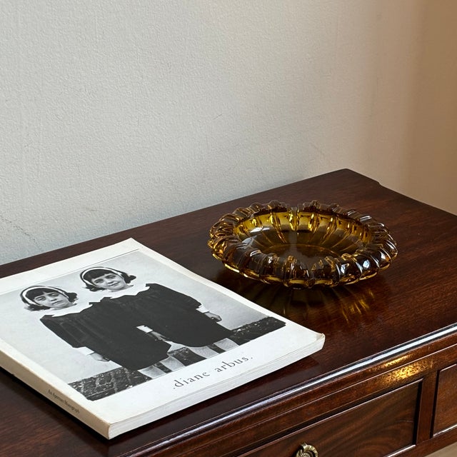 Vintage Mid-Century Modern Amber Sunburst Glass Ashtray For Sale - Image 4 of 6