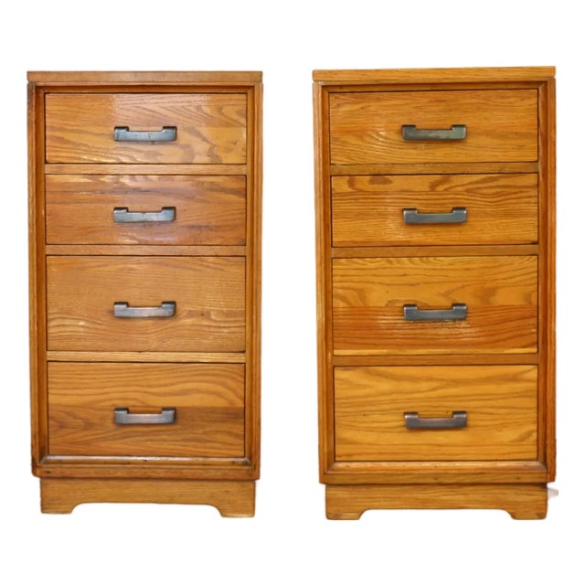 Vintage Pair of 1940s Solid Oak Nightstands For Sale