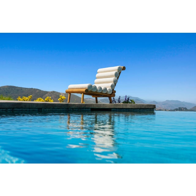 Rishon Teak Outdoor Lounge Chair – Alpine Modern Design in Sunbrella Canvas Granite For Sale - Image 4 of 5