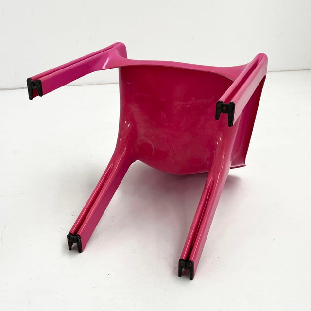1980s Pink Gaudi Armchair by Vico Magistretti for Artemide, 1984 For Sale - Image 5 of 11