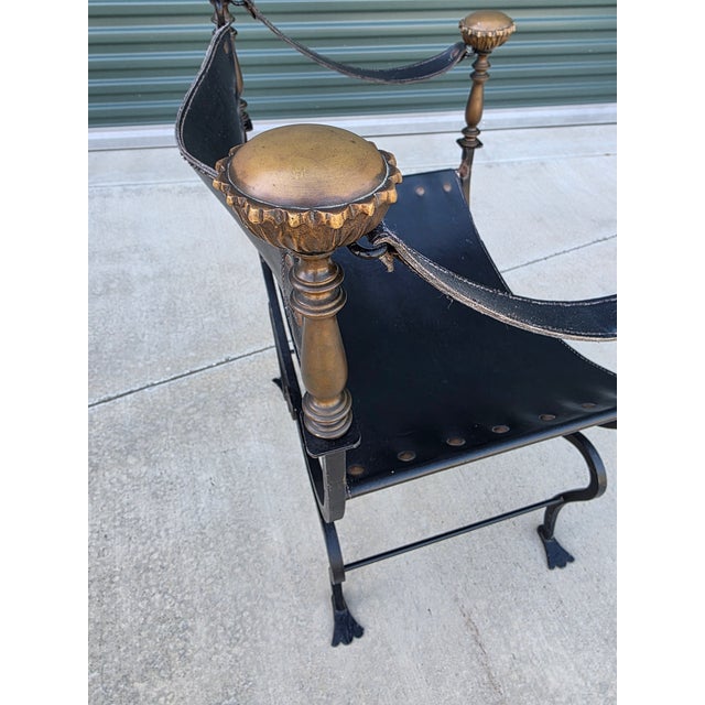 Early 20th Century Vintage Italian Curule Savonarola Armchair in Black Leather Brass & Iron For Sale - Image 5 of 17