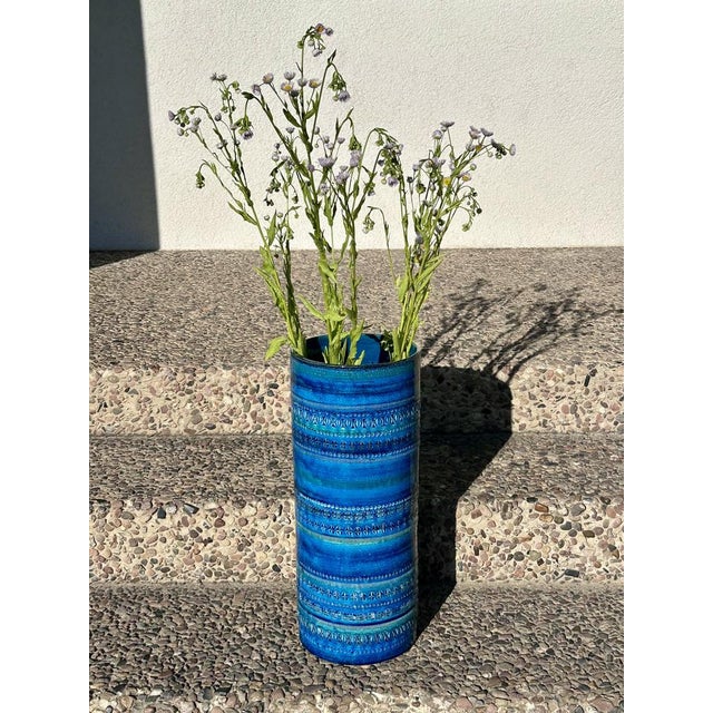Bitossi Cylindrical Ceramic Rimini Blue Vase from Bitossi, Italy 1960s For Sale - Image 4 of 18
