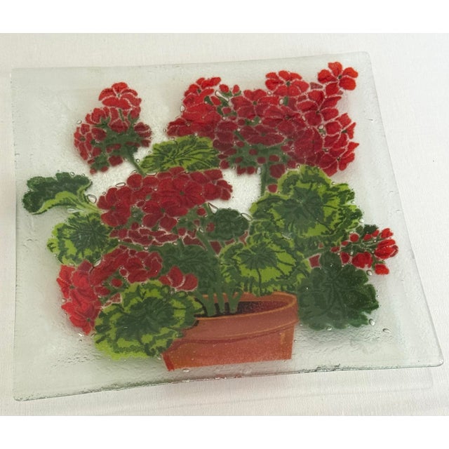 Vintage fused art glass serving dish by artisan Peggy Karr. Made in Randolph, New Jersey in the 1990s. Signature etched...