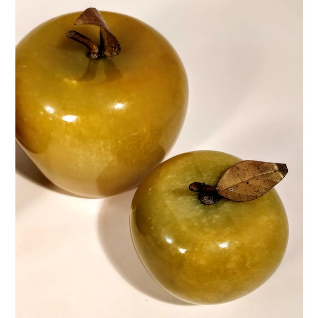 Mid 20th Century Figurative Marble Onyx Apples Paperweights - Set of 3 For Sale - Image 5 of 6