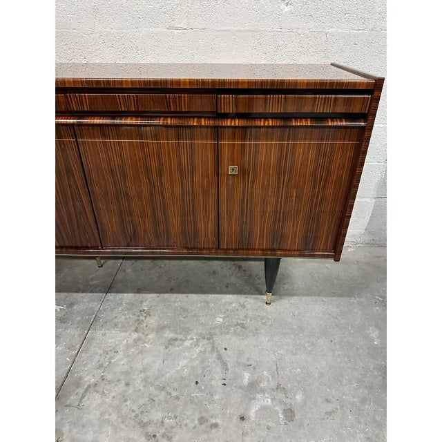 1940s French Art Deco Exotic Macassar Ebony Buffet Sideboard For Sale - Image 11 of 13