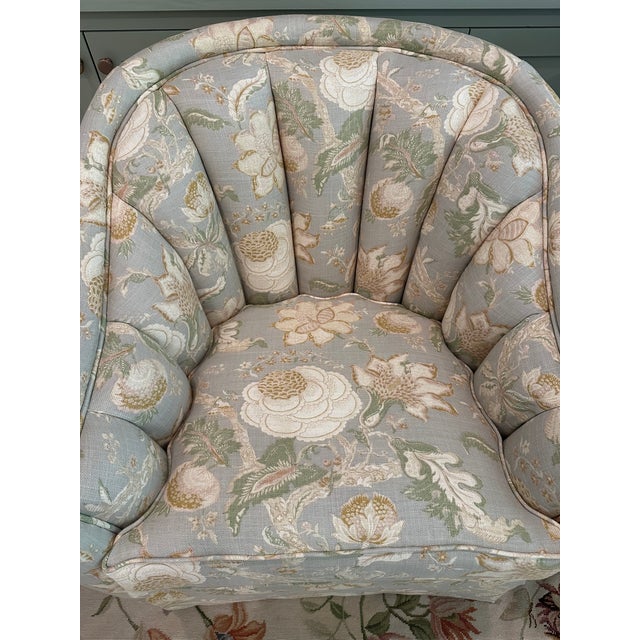 English Vintage Channel Back Club Chairs Reupholstered in Waverley for Schumacher ‘Hazel’ Linen Fabric For Sale - Image 3 of 9