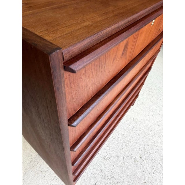 Brown Mid-Century Danish Chest of Drawers in Teak For Sale - Image 8 of 18