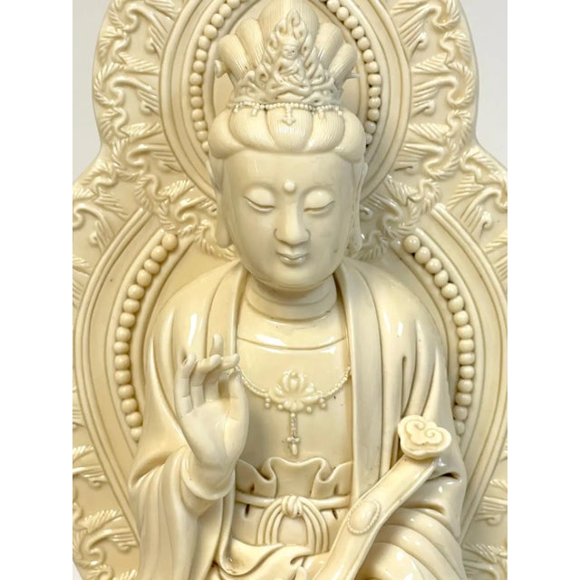 Early 20th Century Chinese Blanc-De-Chine Seated Guanyin Altar Piece For Sale - Image 9 of 13