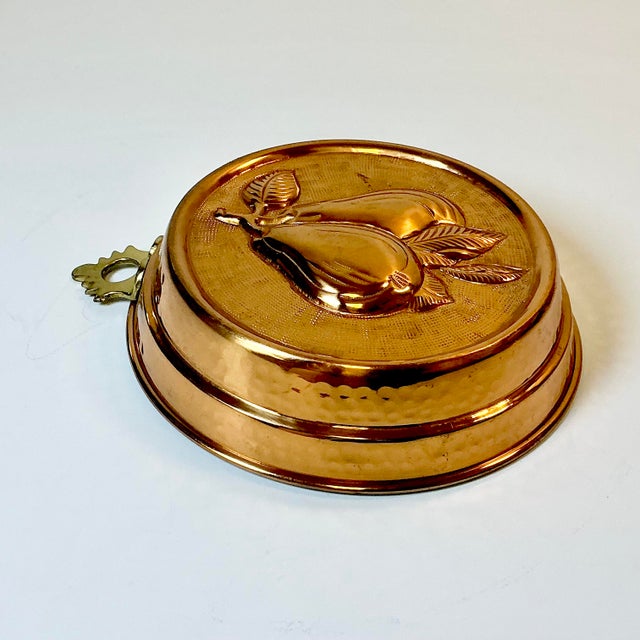 1950s Vintage Arts & Crafts Farmhouse Boho Chic Pear Copper and Brass Mold For Sale - Image 4 of 11