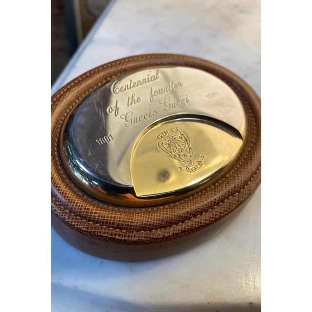 Mid-Century Modern Vintage 1980s Gucci Paper Holder For Sale - Image 3 of 6