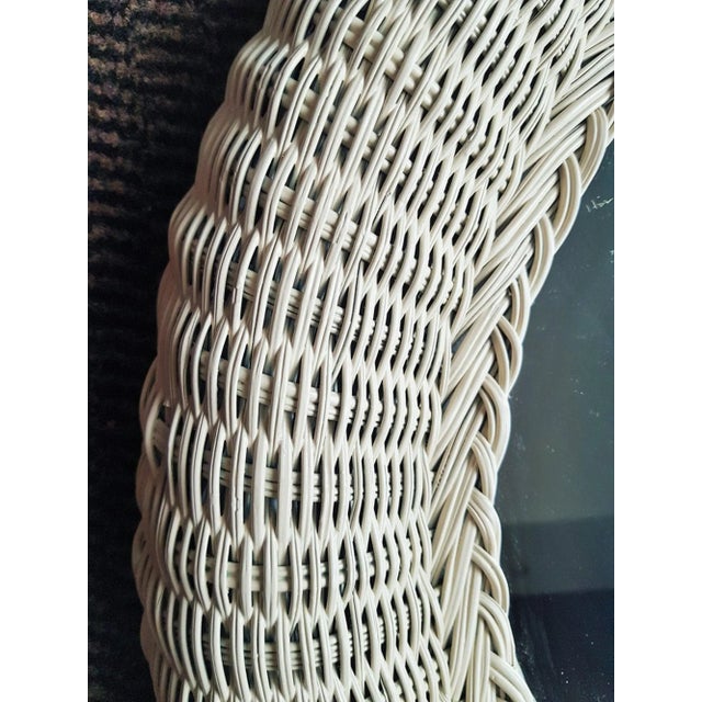 White Mid-Century Rattan Wall Light, Italy, 1960s For Sale - Image 8 of 11