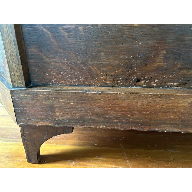 Brown Early 20th Century Arts & Crafts Cedar-Lined Oak Trunk or Bridal Chest For Sale - Image 8 of 17