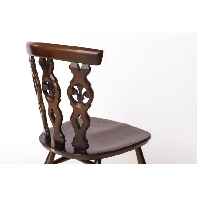 Ercol Vintage English Chair in Elm by Lucian Ercolani for Ercol, 1960s For Sale - Image 4 of 11