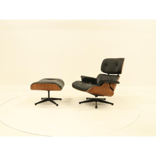 Set of Vintage Lounge Chair and Ottoman by Charles & Ray Eames for Vitra, 2000s For Sale - Image 13 of 18