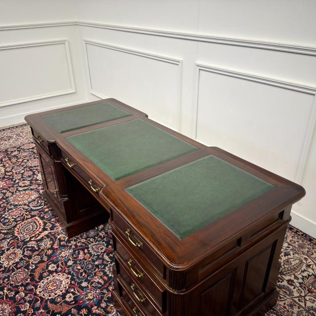 Classic English Desk Green Leather Inlay For Sale - Image 17 of 18