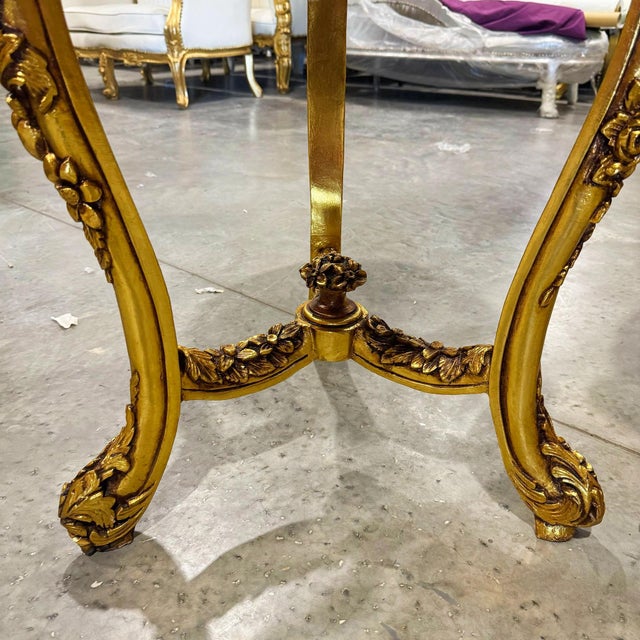French French-Style Gilded Side Table Set of 2 – Beige Marble Top With Gold Leaf Floral Details For Sale - Image 3 of 8