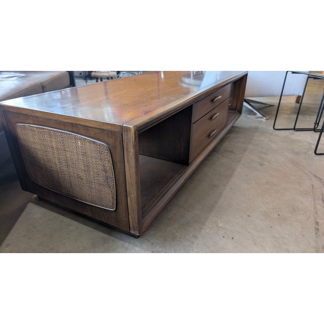 1960s Emphasis Attributed to Broyhill Premier Walnut Cocktail Table For Sale - Image 9 of 10